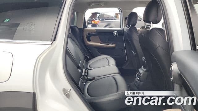 Mini Cooper D Countryman 2세대, 2017 12