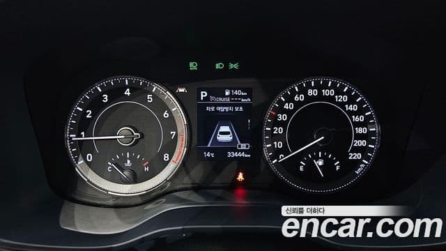 Hyundai Venue 1.6 Modern Plus, 2022 8