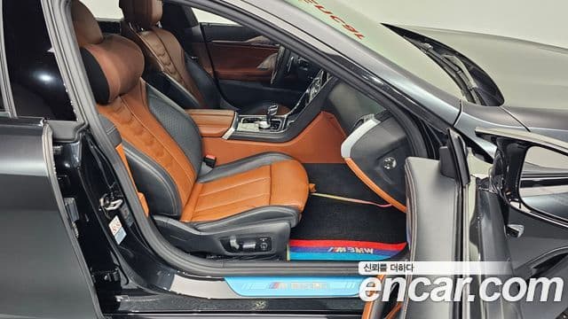 BMW 8시리즈 (G15) M850i xDrive Gran Coupe, 2024 10