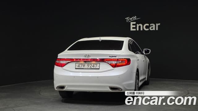 Hyundai Grandeur HG гибрид Premium, 2015 4