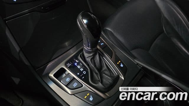 Hyundai Grandeur HG гибрид Premium, 2015 9