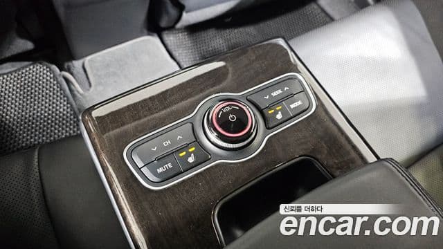 Kia The / новый New K7 Prestige Special, 2013 19