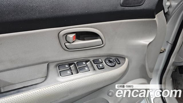 Kia 뉴카렌스 люксовая версия, 2007 15