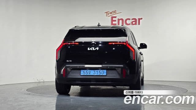 Kia EV3 Earth, 2025 4