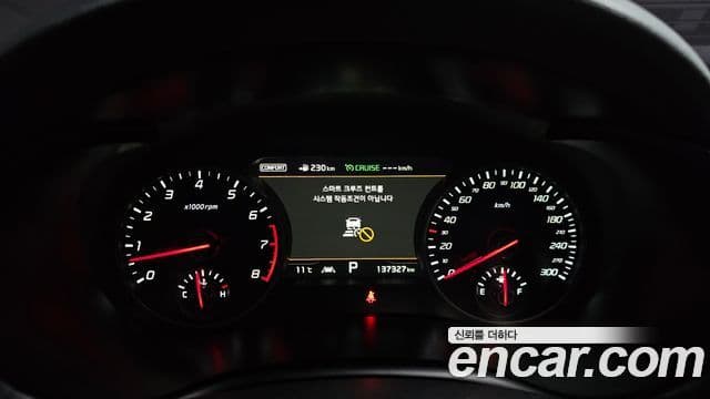 Kia 스팅어 GT, 2018 8
