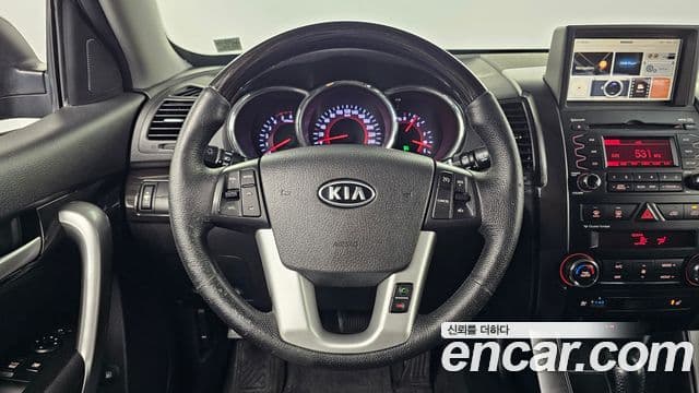 Kia Sorento R топовая версия, 2012 15