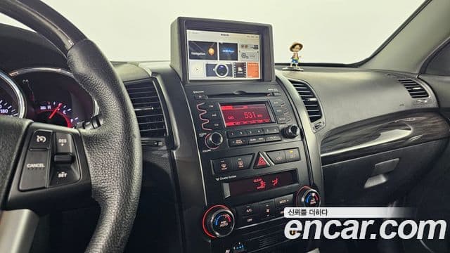 Kia Sorento R топовая версия, 2012 17