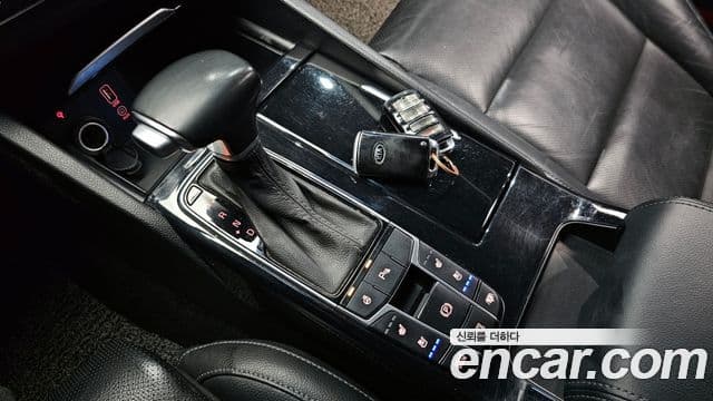 Kia All New K7 3.0 LPI Prestige (арендный автомобиль), 2017 9