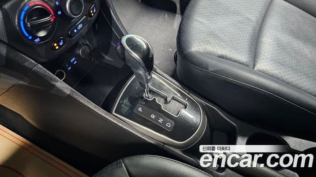 Hyundai Accent(новый кузов / новое поколение) Modern, 2016 9