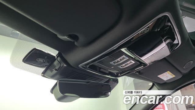 Land Rover Range Rover Velar 2.0 P400E Dynamic SE, 2025 16