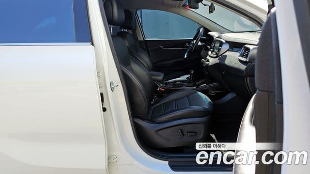 Kia All New Sorento Prestige, 2015 10