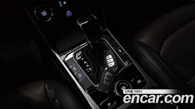 KG모빌리티(SsangYong) Beautiful Korando бензин 1.5 2WD C7, 2023 9