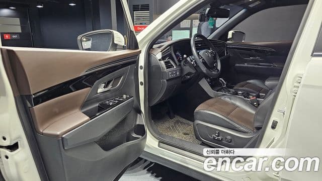 KG모빌리티(SsangYong) Beautiful Korando бензин 1.5 2WD C7, 2023 11