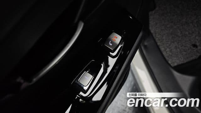 KG모빌리티(SsangYong) Beautiful Korando бензин 1.5 2WD C7, 2023 19