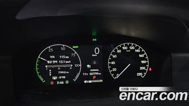 Honda CR-V 6세대 2.0 гибрид Туринг (Touring) 2WD, 2024 8