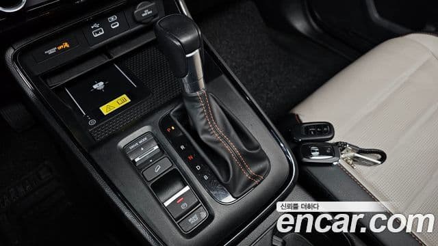 Honda CR-V 6세대 2.0 гибрид Туринг (Touring) 2WD, 2024 9