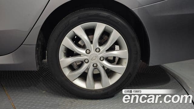 Renault Korea(Samsung) SM7 Nova LPLI 2.0 LPe для людей с инвалидностью, 2016 все фото