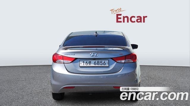 Hyundai Avante MD Premium, 2013 4