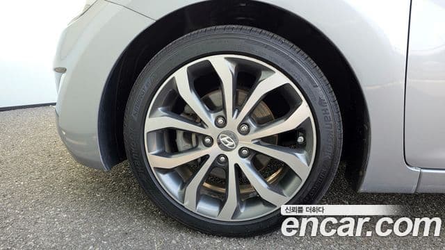 Hyundai Avante MD Premium, 2013 все фото