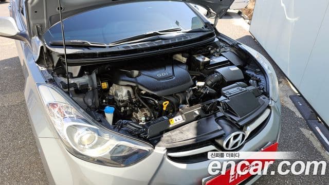 Hyundai Avante MD Premium, 2013 6