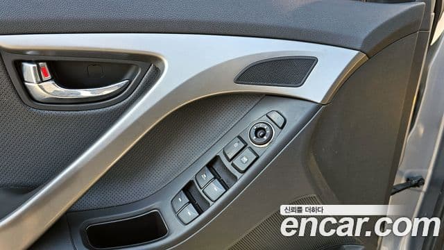 Hyundai Avante MD Premium, 2013 18