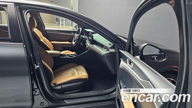 Kia K5 3세대 Prestige, 2022 10