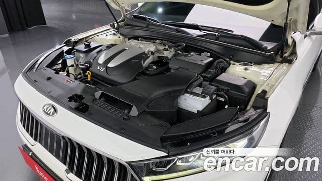 Kia K7 Premier 3.0 LPI Trendy(арендный автомобиль), 2020 6