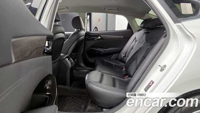 Kia K7 Premier 3.0 LPI Trendy(арендный автомобиль), 2020 12