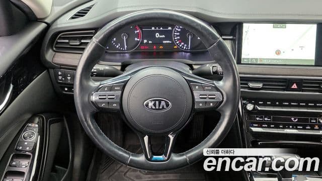 Kia K7 Premier 3.0 LPI Trendy(арендный автомобиль), 2020 13