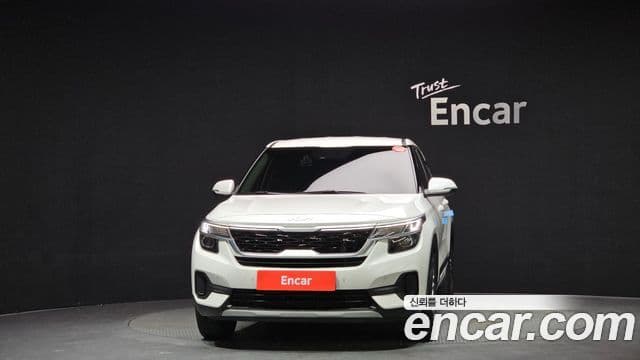 Kia Seltos Prestige, 2023 3