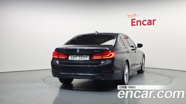 BMW 5시리즈 (G30) 520d Luxury Special Edition, 2018 4