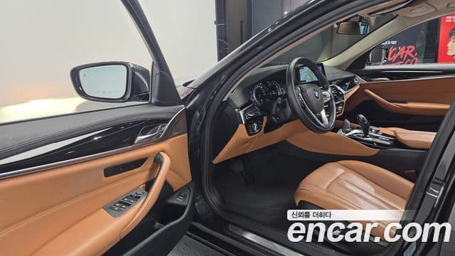 BMW 5시리즈 (G30) 520d Luxury Special Edition, 2018 10
