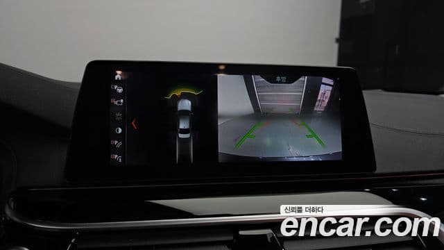 BMW 5시리즈 (G30) 520d Luxury Special Edition, 2018 16