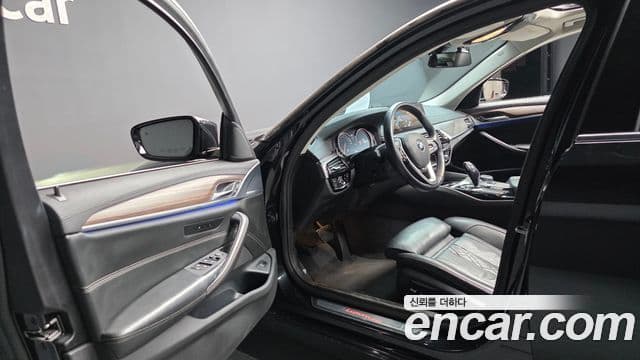 BMW 5시리즈 (G30) 530i Luxury Plus, 2018 10