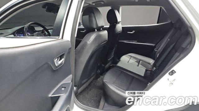 Kia Stonic Prestige, 2019 12