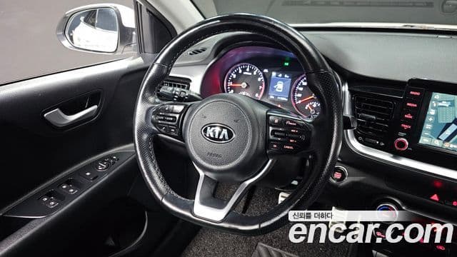 Kia Stonic Prestige, 2019 13