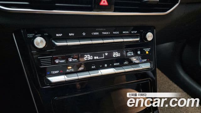 Kia K7 Premier гибрид Signature, 2021 16