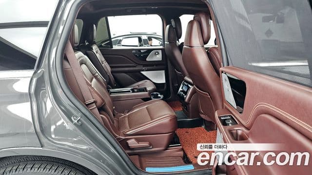 Lincoln Aviator 2세대 3.0 Black Label AWD, 2021 12