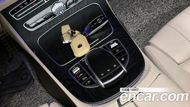 Mercedes-Benz E-класс W213 E220d купе, 2019 19