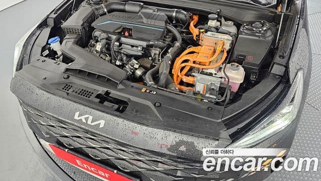 Kia K8 гибрид Signature, 2023 6