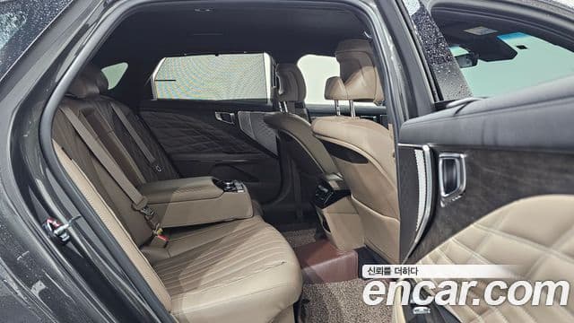 Kia K8 гибрид Signature, 2023 12