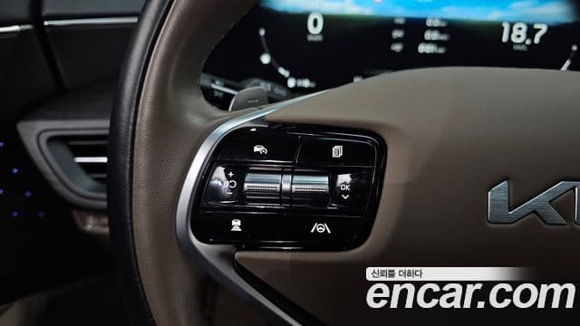Kia K8 гибрид Signature, 2023 17