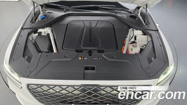 Genesis electrified GV70 e-AWD, 2024 6