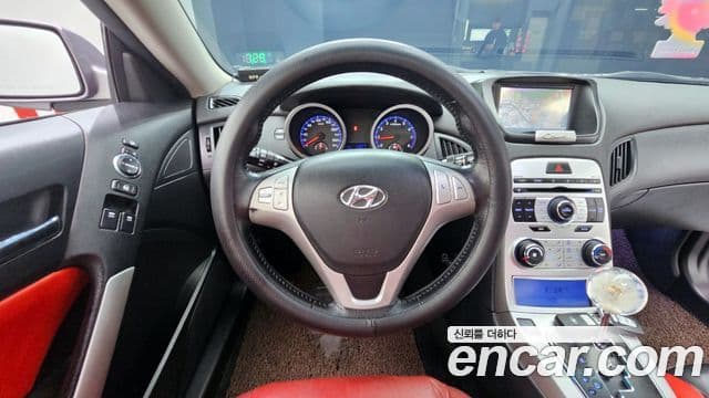 Hyundai Genesis купе 200 турбо D, 2009 14