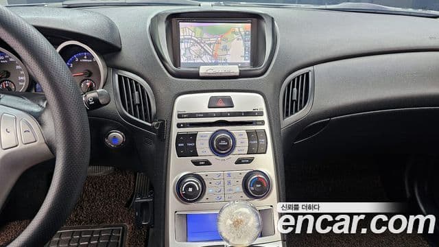 Hyundai Genesis купе 200 турбо D, 2009 15