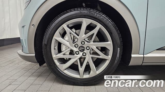 Genesis GV60 Standard AWD, 2023 все фото