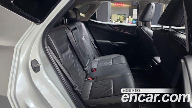 Lexus NX450h+ 2세대 Premium, 2025 12