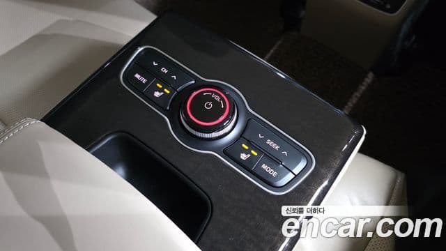 Kia The / новый New K7 Prestige Special, 2013 19