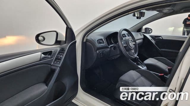 Volkswagen Гольф 6세대, 2011 10