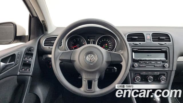 Volkswagen Гольф 6세대, 2011 13